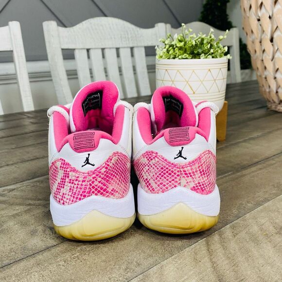 Nike Air Jordan 11 Retro Low Pink Snakeskin Women’s Sneakers Size 8.5 - Picture 4 of 7